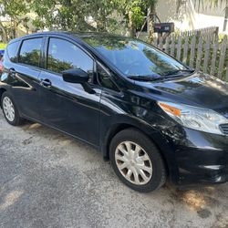2017 Nissan Versa 