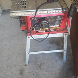 Tradesman TABLE SAW- Great working condition. AVAIL FOR PICKUP in Clearwater, 33755. $120/obo