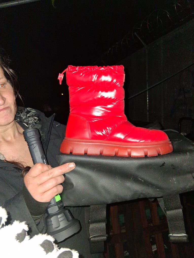 Hunter Boots, Size 6