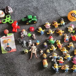Minions, Starwars, And Few Other Toys 