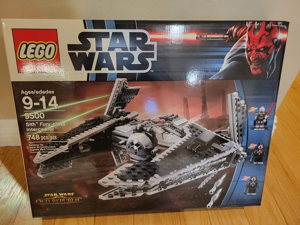 Lego 9500 Star Wars Sith Fury-class Interceptor