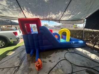 Inflatable Water Slide with Pool and Blower
