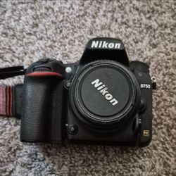 Nikon D750 DSLR Camera Body + 50mm Nikkor f1.4 + 27-300 mm f4. 5 Tamron lens