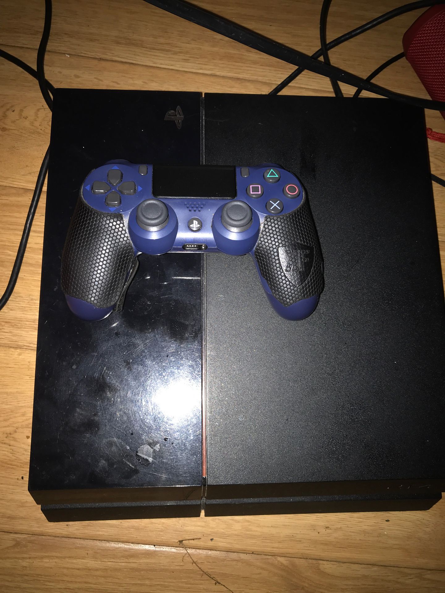 Ps4, 500GB, Navy Blue Controller with Grips on Handles