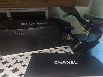 Authentic Chanel eyeglasses in good pre-owned condition. Stylish designer frames with the classic Chanel look. Normal signs of use from everyday wear,