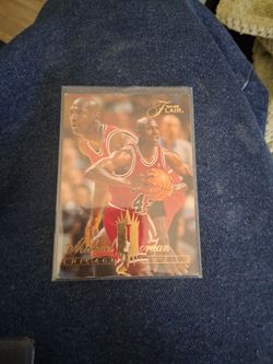 Michael Jordan rare 94-95 flair card