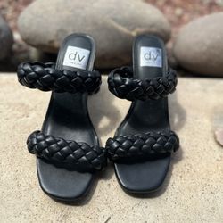 Black Dolce Vita Women’s Heels Size 6.5