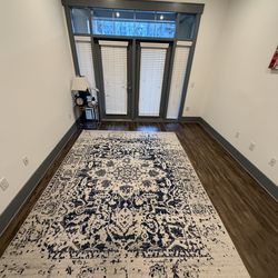 8x10 Cream & Navy Pattern Area Rug – Modern / Persian Style – Like New