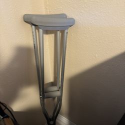 Crutches 