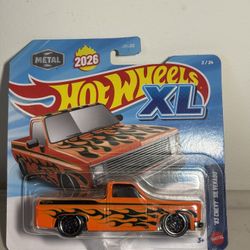 Hot Wheels XL ’83 Chevy Silverado – Flame Paint (2026)