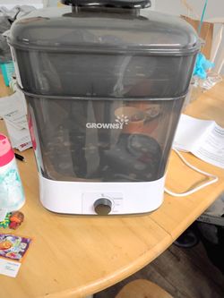 Growns Brand Baby Bottle Sterilizer And Dryer