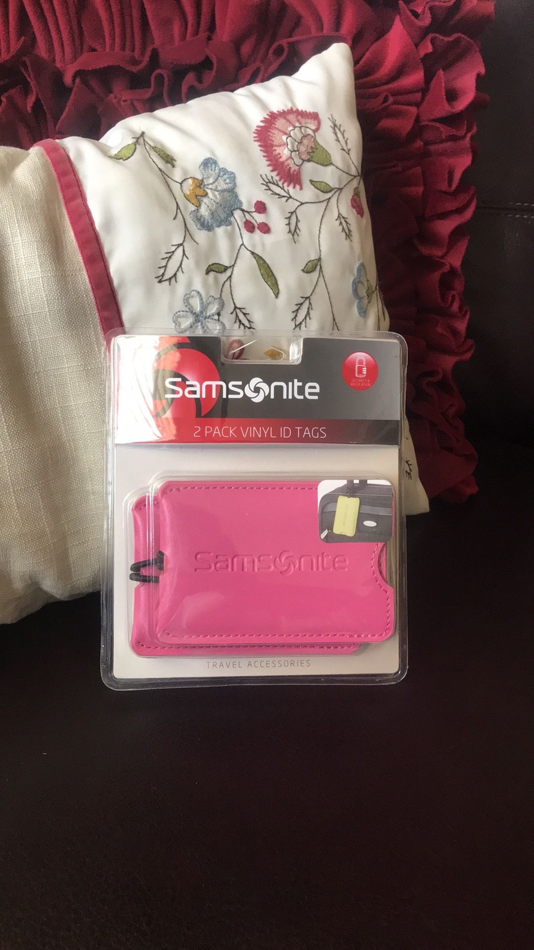 Samsnite Vinyl ID Tags 2 PACK- Hot Pink- LUGGAGE TAGS. Condition is New.