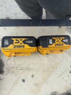 DeWalt XR 20V Max 5Ah Lithium-Ion Batteries (2-Pack)