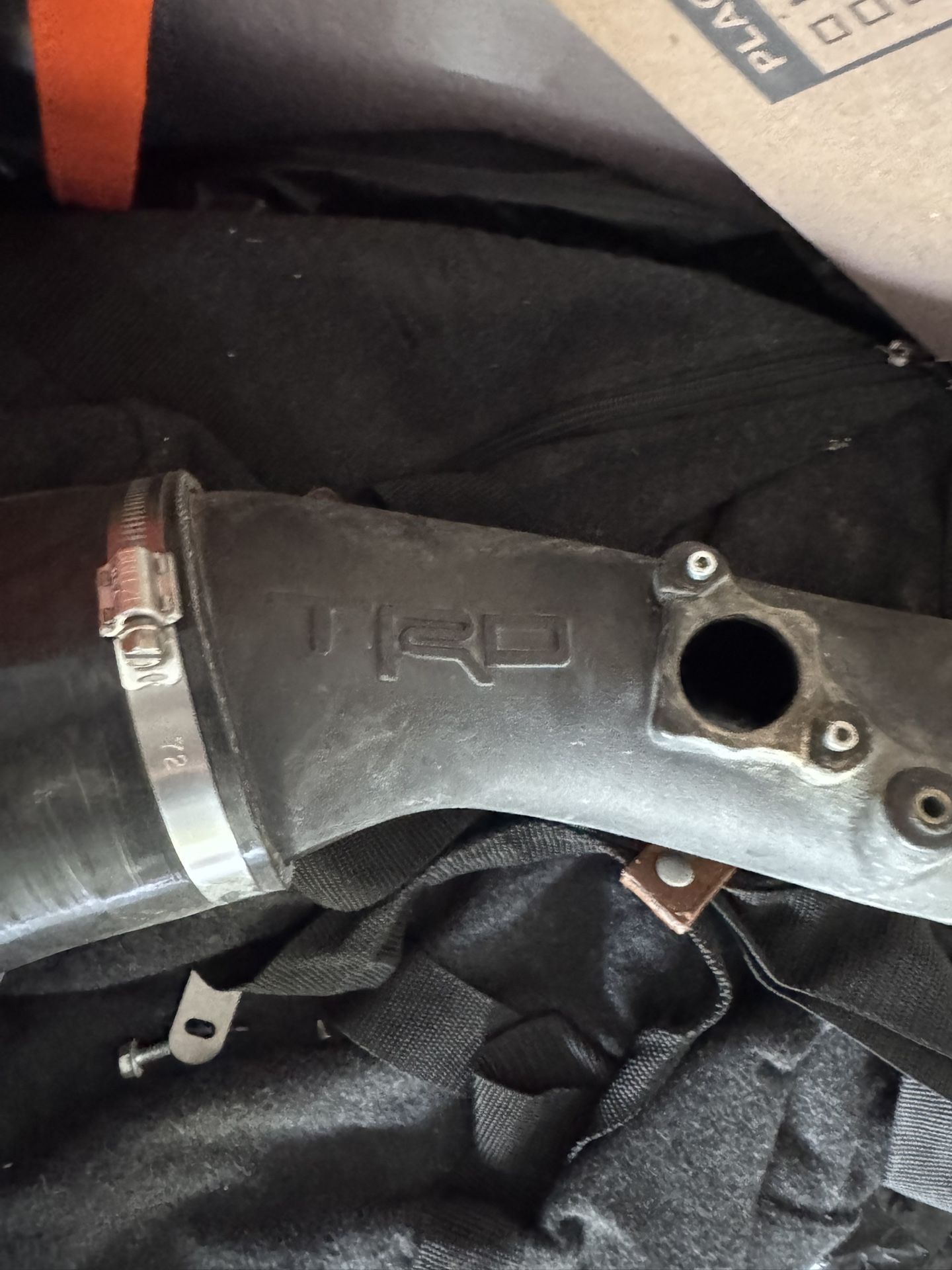 2004-2009 4Runner V6 Trd Intake 