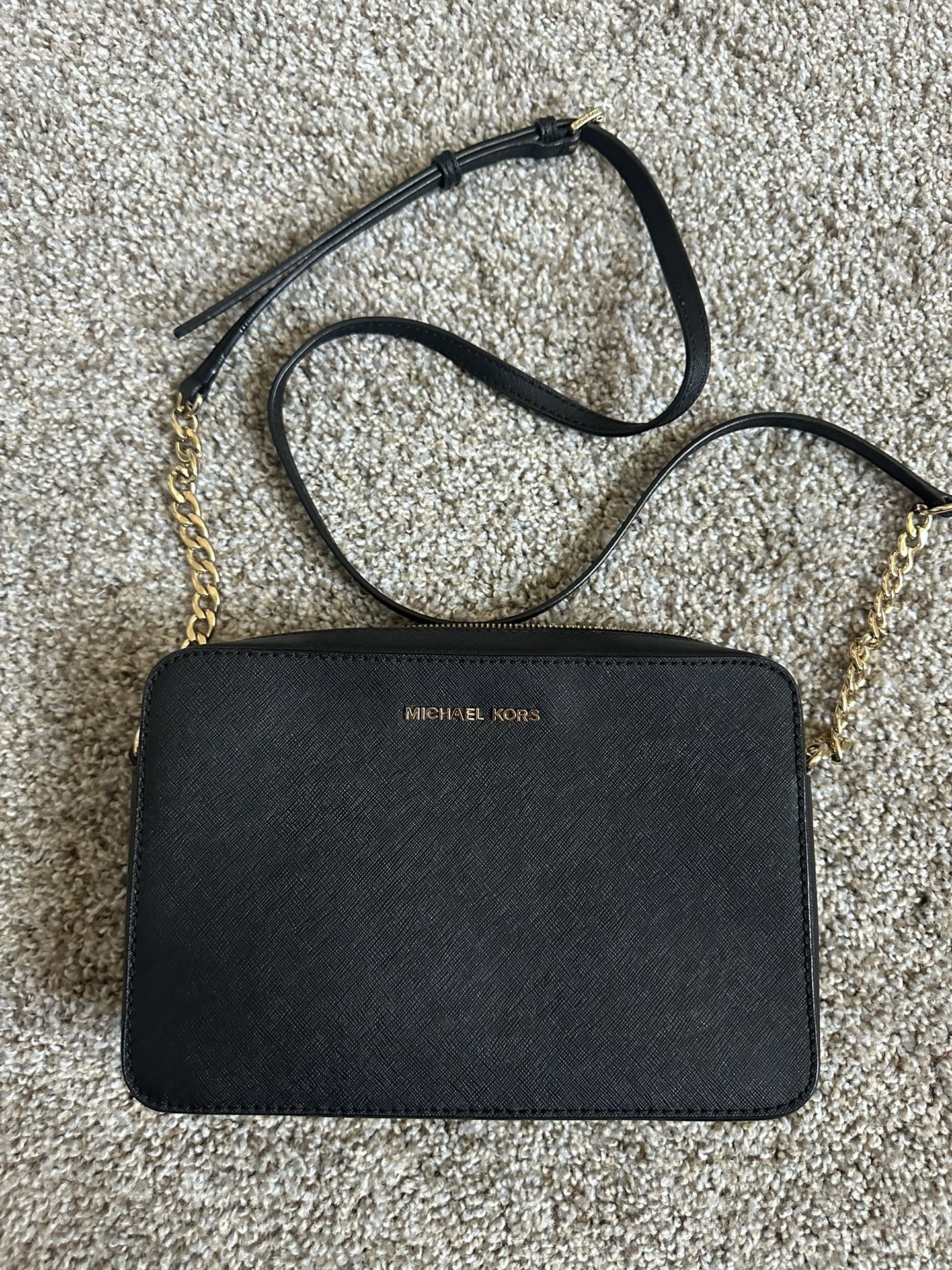 Black Michael Kors Crossbody Bag