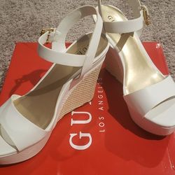Guess white  wedges brand new