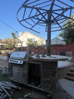 Outdoor Kitchen Grill