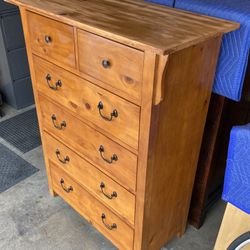 6 Drawer Solid Wood Tall boy Dresser Chest of Drawers 