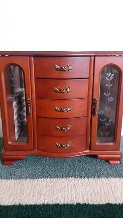 Jewelry Box