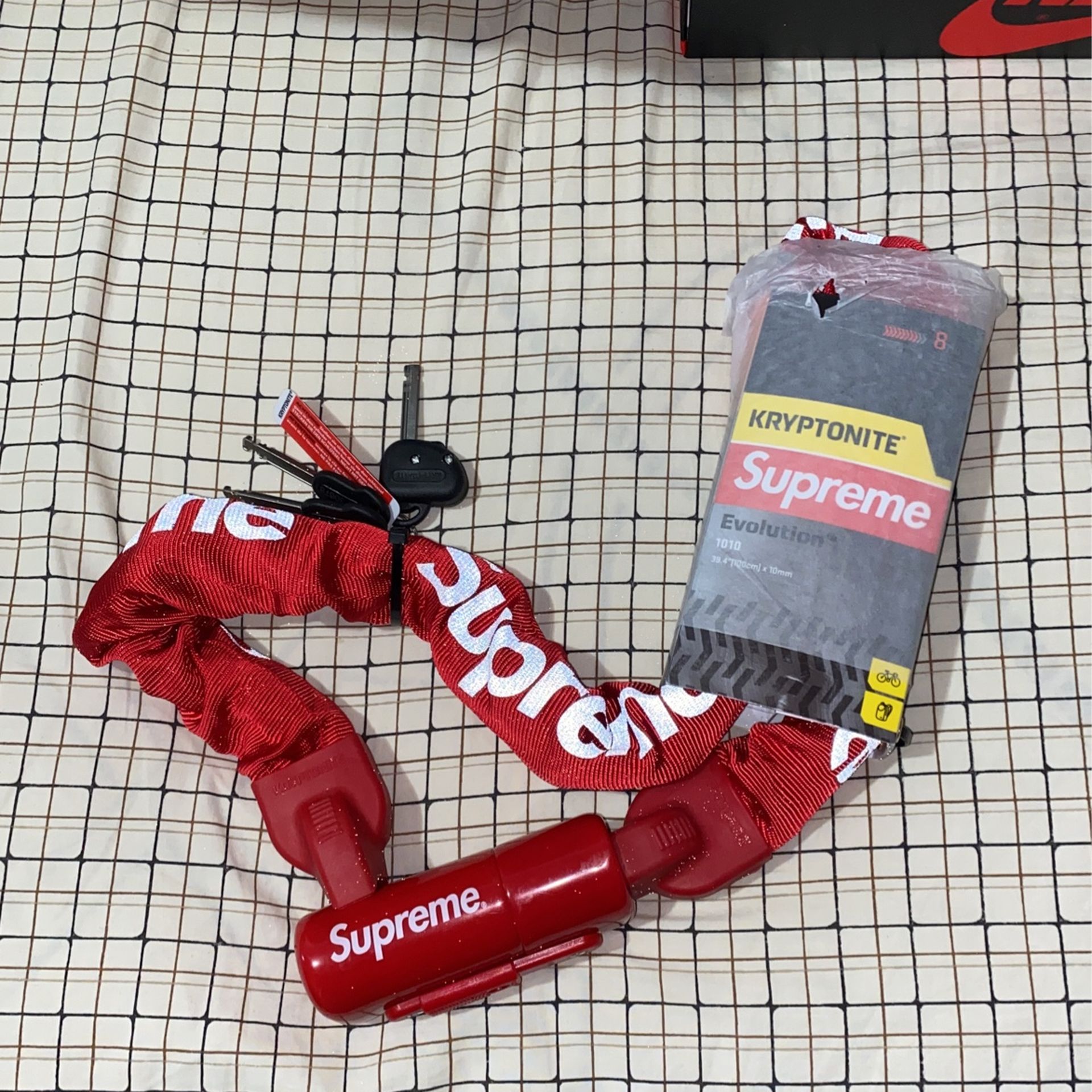 Supreme Kryptonite Integrated Chain Lock Bikes Cycling Bikes