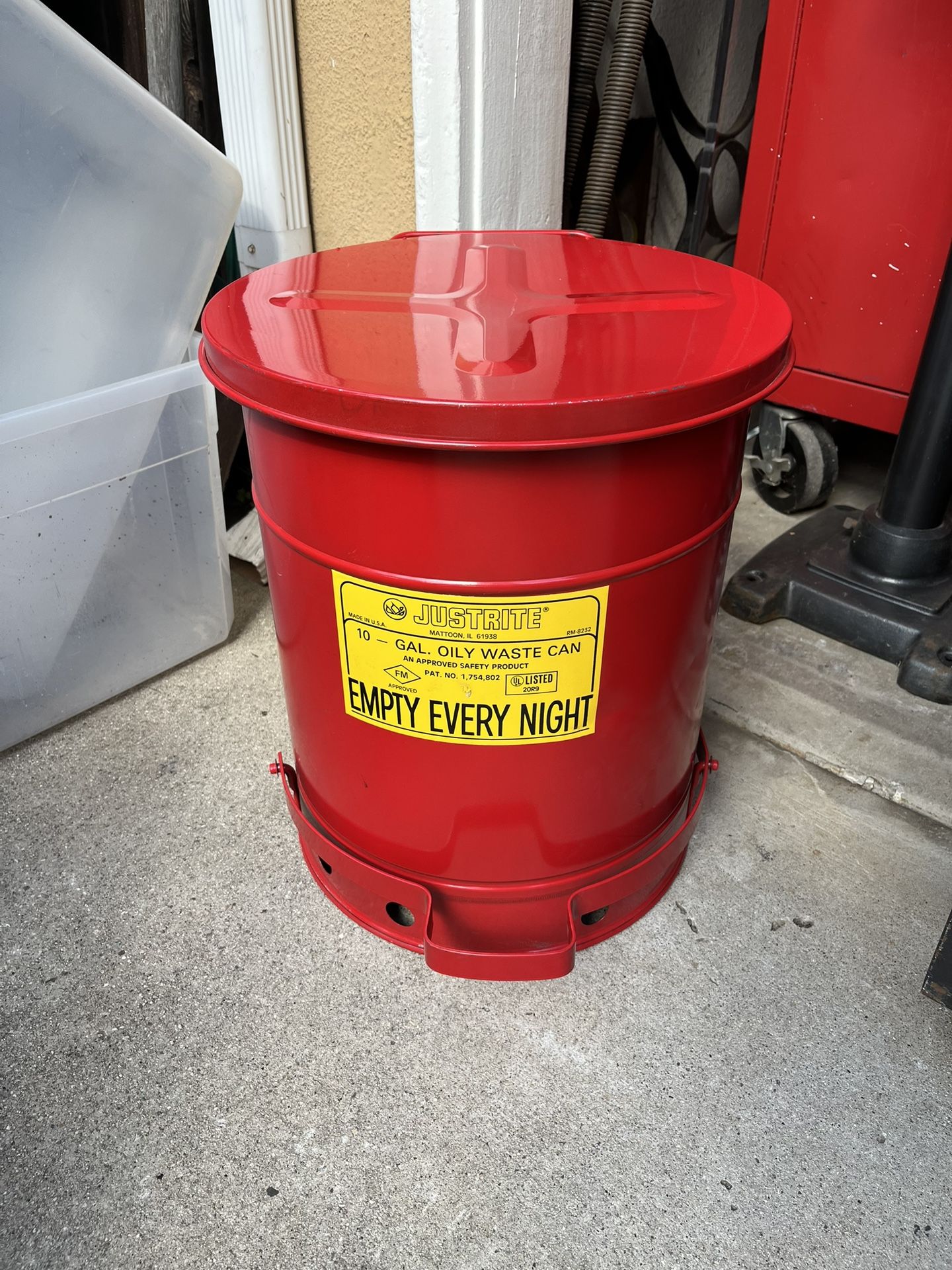 10 Gallon Oily Waste Can