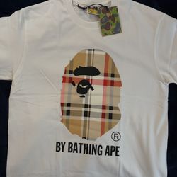 BAPE x Burberry White T-Shirt Size large $40