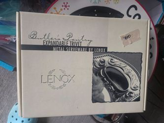 Lenox Butler's Pantry Expandable Trivet