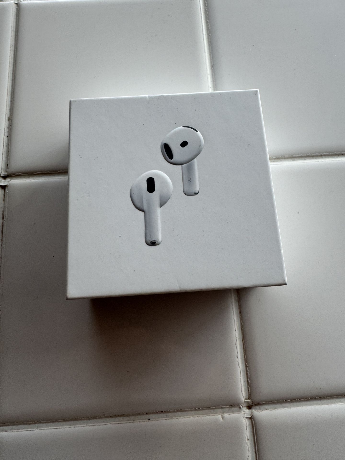 AirPods 4 With Noise Cancellation