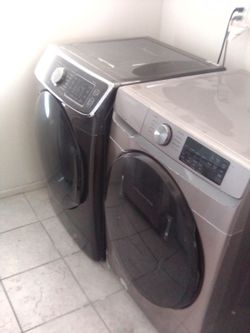 Samsung Washer And Dryer In Excellent Working Condition 