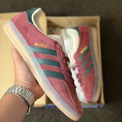 Adidas Gazelle Men’s Size 9.5 new