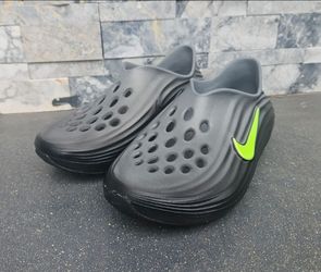 NIKE ReactX Rejuven8 Slip-On Recovery Shoes Unisex Youth size 4Y