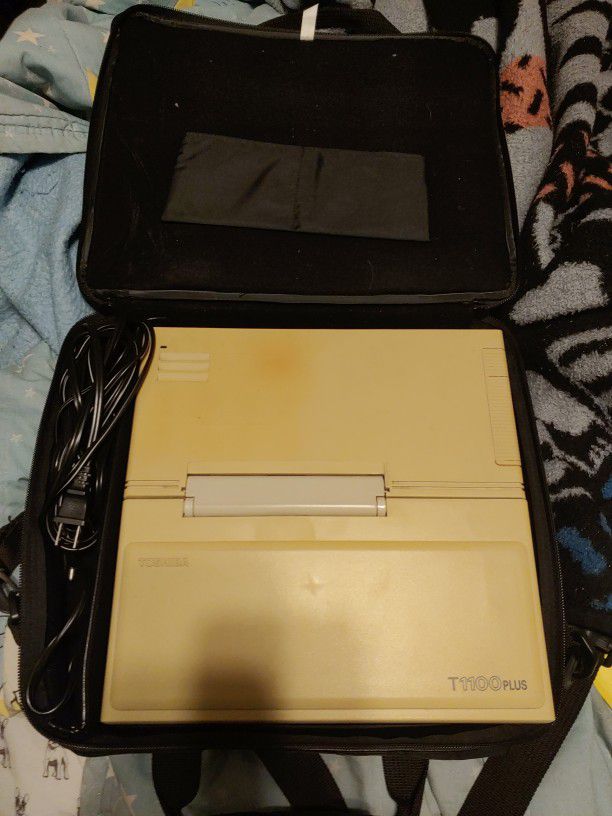 vintage Laptop computer