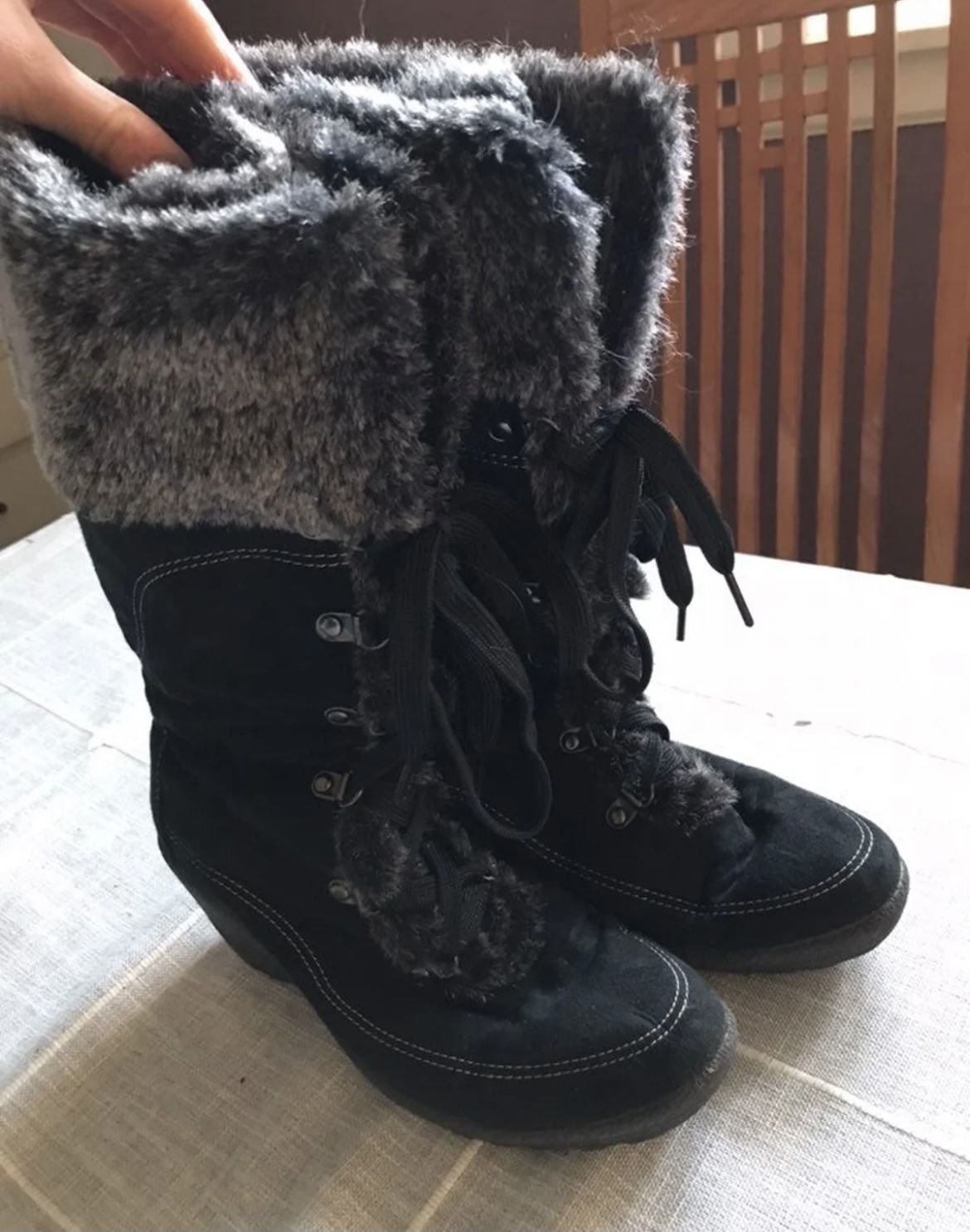 Women’s Wedge Snow Boots