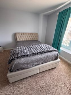 Queen Tufted Upholstered Bed Frame