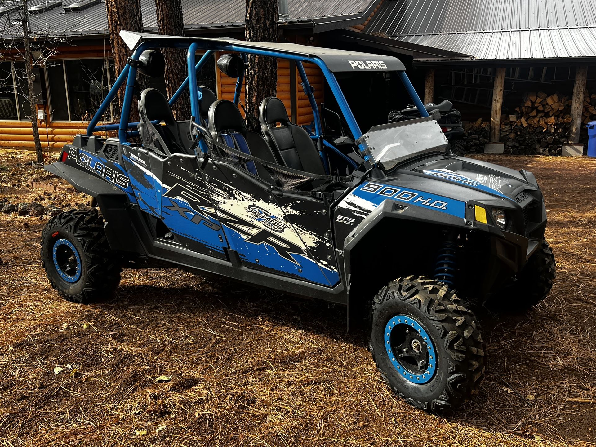 Polaris Razer 900