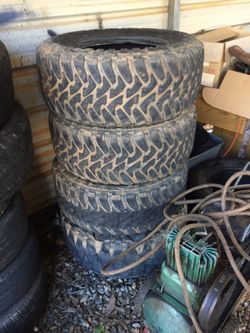 35x12.50x18 fuel mud grip