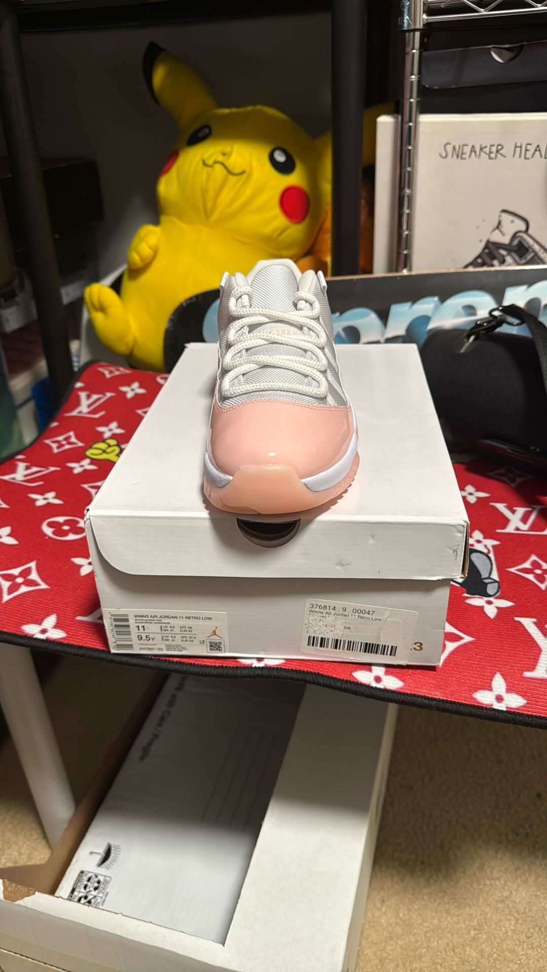 Jordan 11s Low