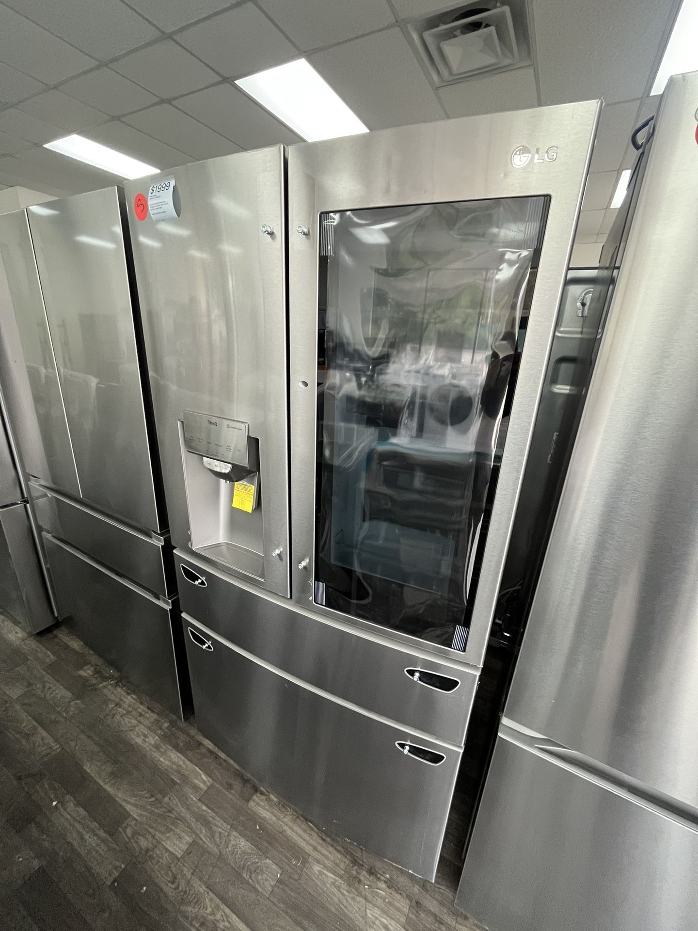 $1999 LG SMART Counter Depth French Door Fridge, InstaView, Door in Door,