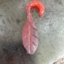My Shop. Leaf Pendant.