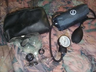 Blood pressure handheld machine