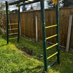 Monkey Bars Play Set Playground