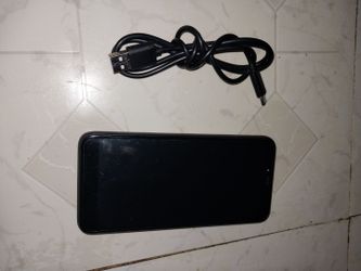 Foxx phone with USB cable