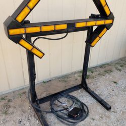 Large Lighted Whelen Traffic Directional Arrow - Commercial Work Truck