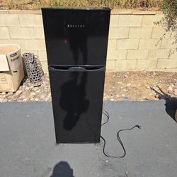 Small Fridge And Freezer