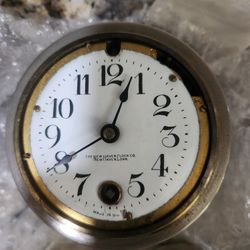 8 Day Antique Wind Up Clock