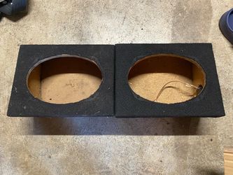 Pair of 6x9 Speaker Boxes