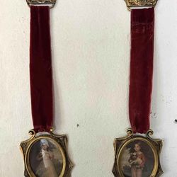 Juego cuadros marco dorado colgante terciopelo muy antiguo