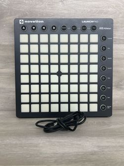 Novation Launchpad Ableton Live Controller MK2 mkii (PO1021069)
