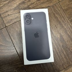 iPhone 16 Plus 