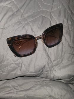 Fendi Sunglasses 